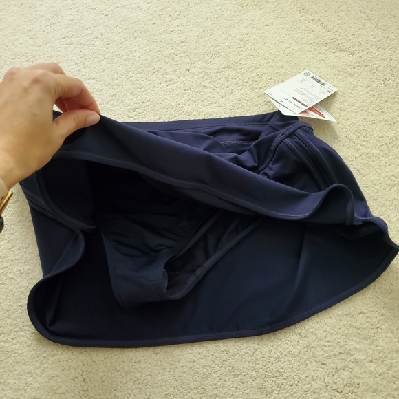 SOLD WT Athleta Navy Tidal Swim/Sport Skirt szM - Picture 6 of 11